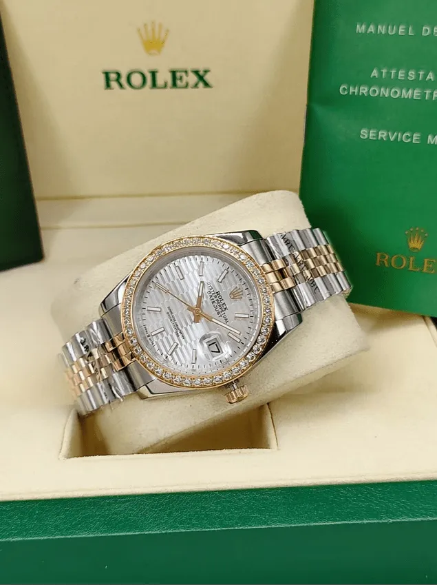 podróbka rolex datejust stalowy z diamentami